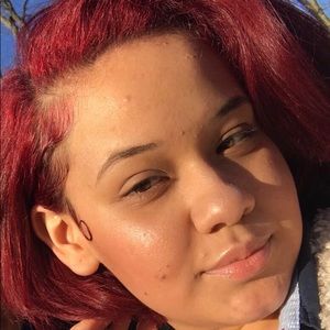 Meet your Posher, Melina